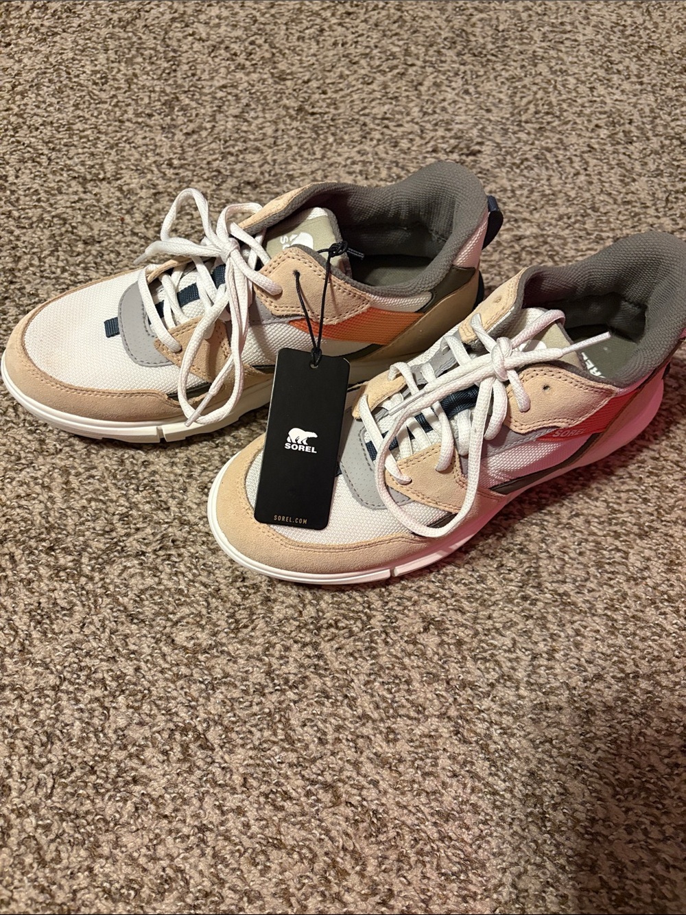 NWT Sorel Insulated Waterproof Sneakers 👟